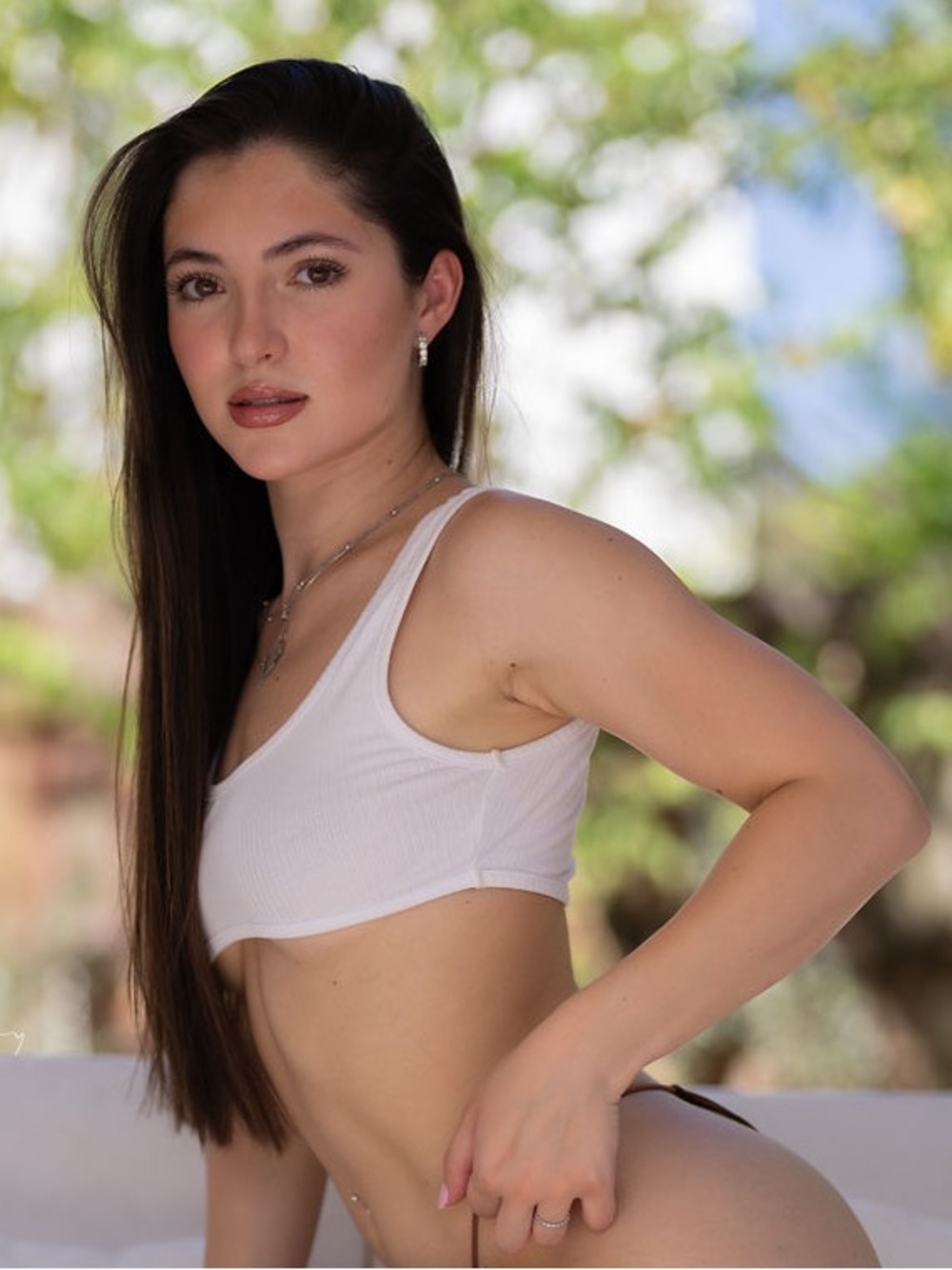 White Ribbed Cropped Top